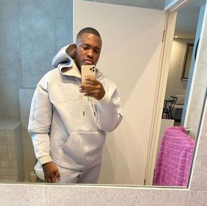 Meet your Posher, Nelson